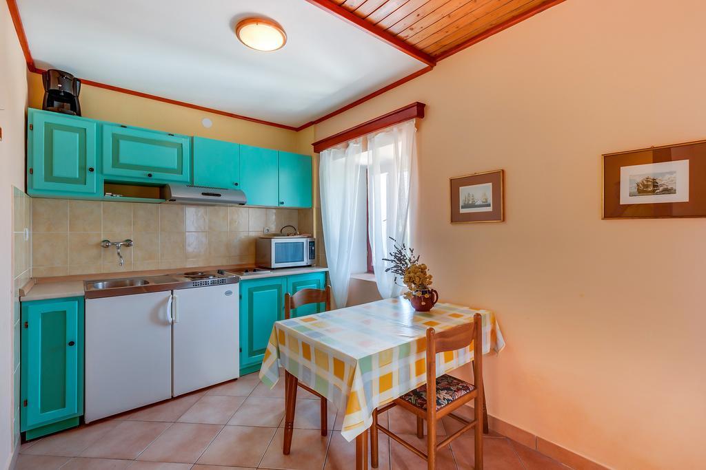 Apartments Josip & Maria Lussingrande Esterno foto